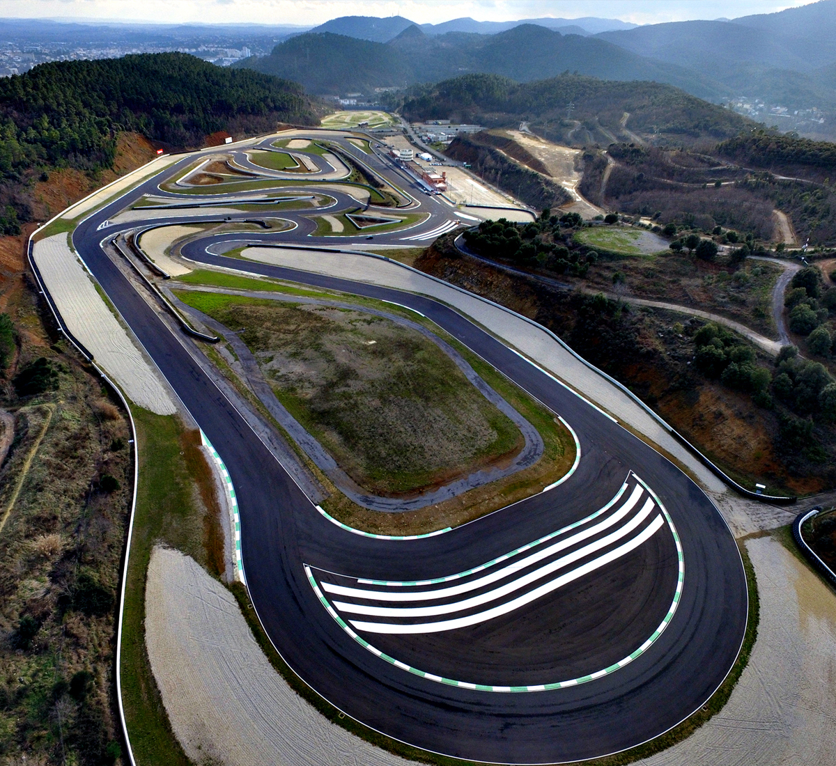 \"circuit